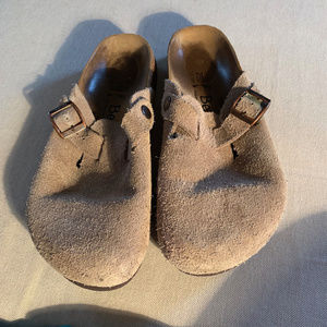 Betual by Birkenstock Suede clogs (39)